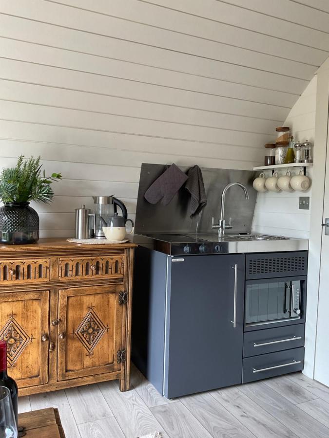 Hotel Secluded Cosy Luxury Pod With Wood Fired Hot Tub Shrewsbury Exterior foto